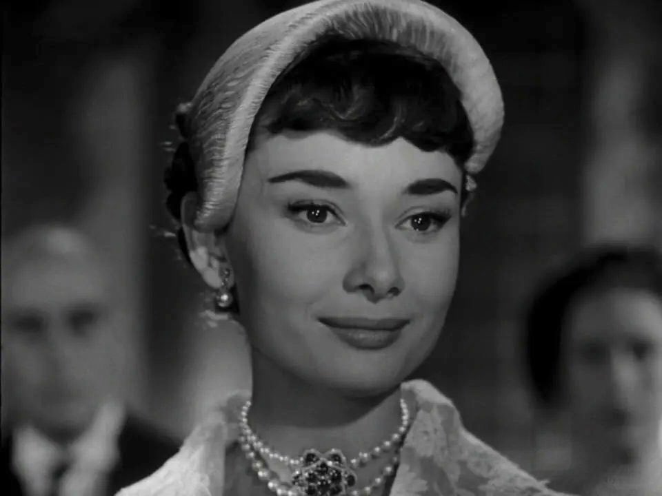 audrey hepburn enthusiast tweet media