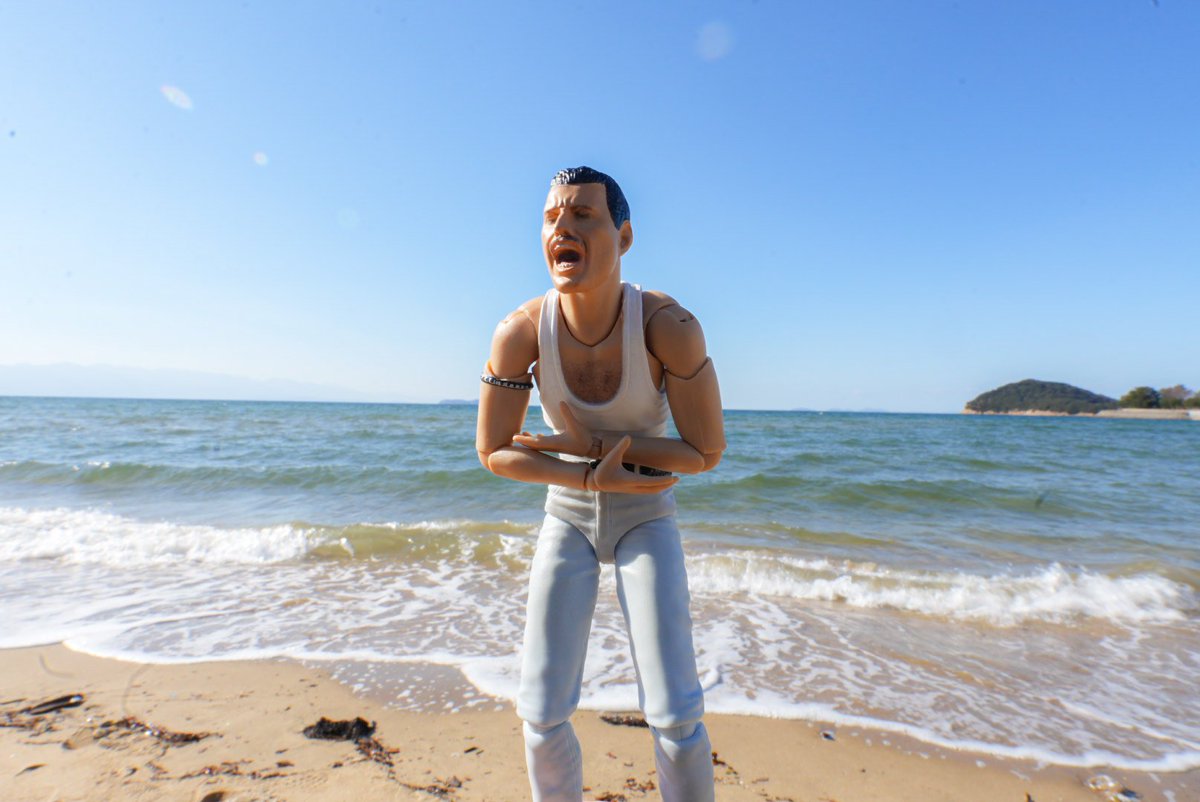 すえきち tweet media