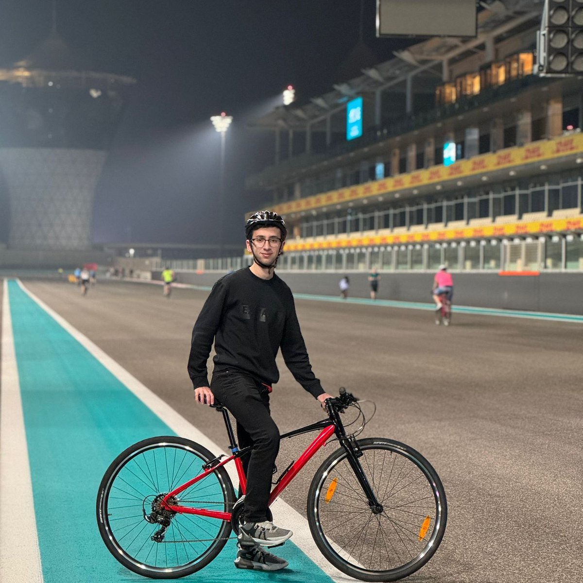 Thank you 2024 for an amazing year of real and virtual track action🙏

May 2025 bring even more!🤞