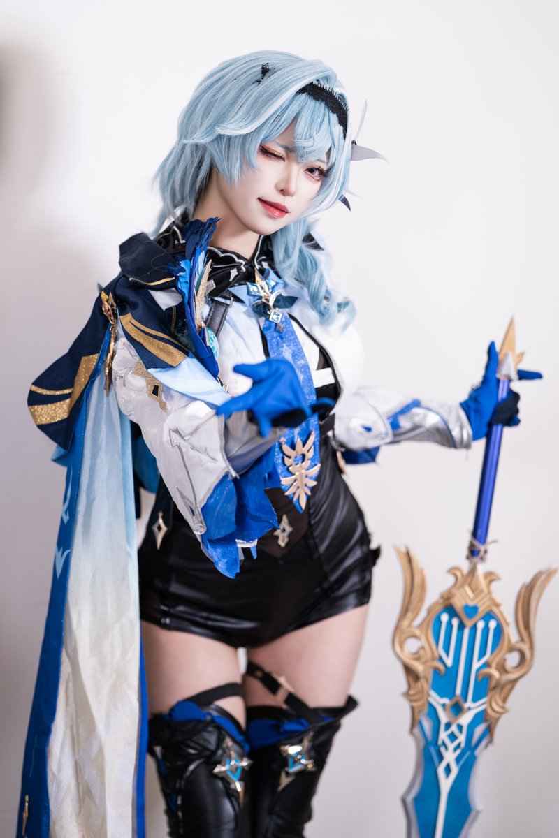 241228_서울콘

character : 원신_유라

model : 시루(@siru_0207)

💙❄️💙

#코스프레 #コスプレ #cosplay #원신 #genshin #서울콘 #2024seoulcon #seoulcon #rzcos #zencreative https://t.co/utJVcc3g5Z