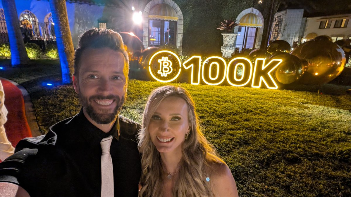 BTCsessions's tweet image. What a crazy night. Photo dump.