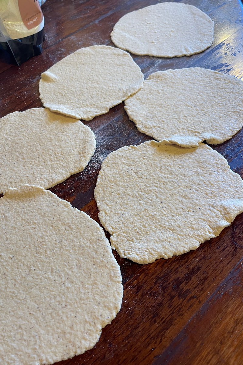 Ky Hanson tweet media