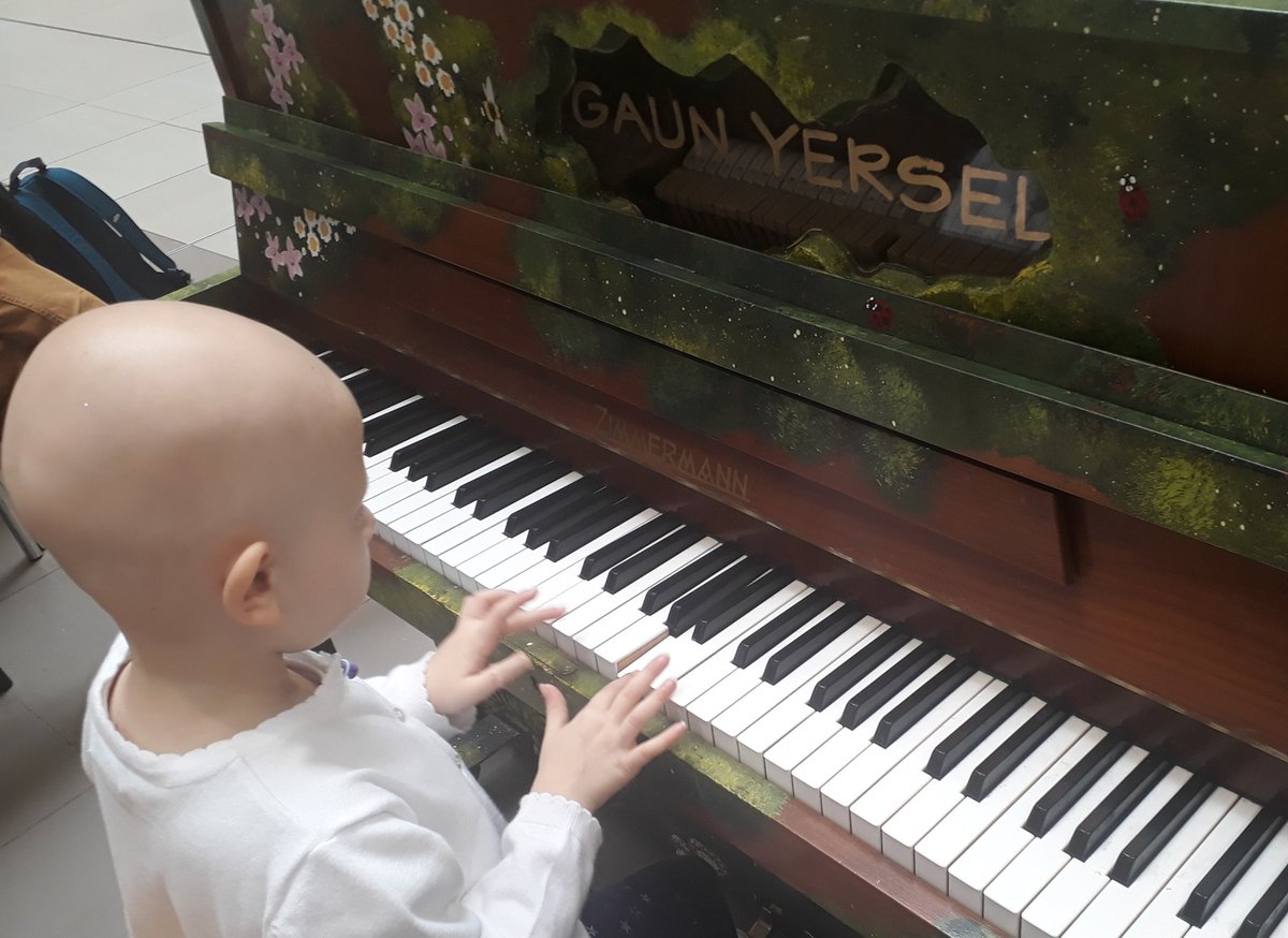 RosieVeronica&Mum tweet media