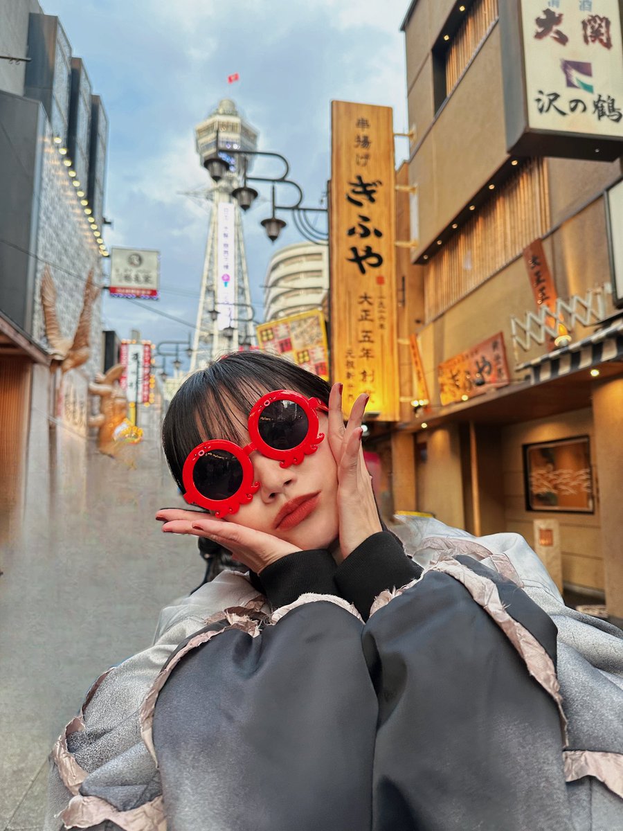 ai_otsuka99's tweet photo. 2025大阪は通天閣の新世界より
明けましておめでとうございます🌅

今年もご縁を大切に

どうぞよろしくお願いします😊

AIO https://t.co/2bDFvQlASy