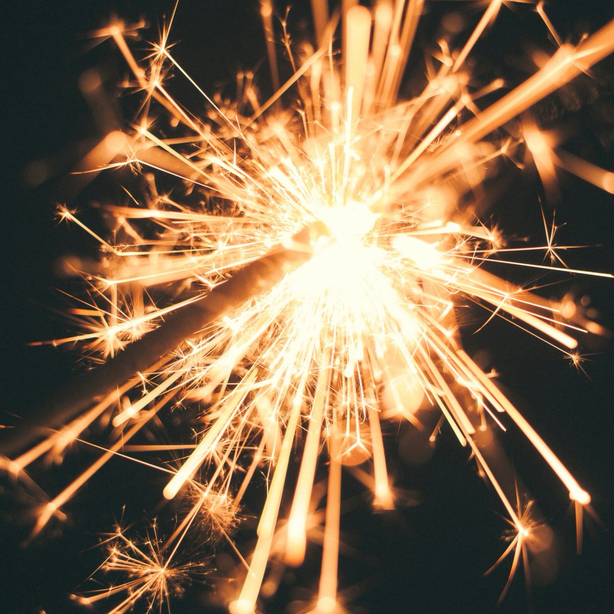 WNSurfacing's tweet photo. Happy New Year! �� https://t.co/iRj9du0sQ9