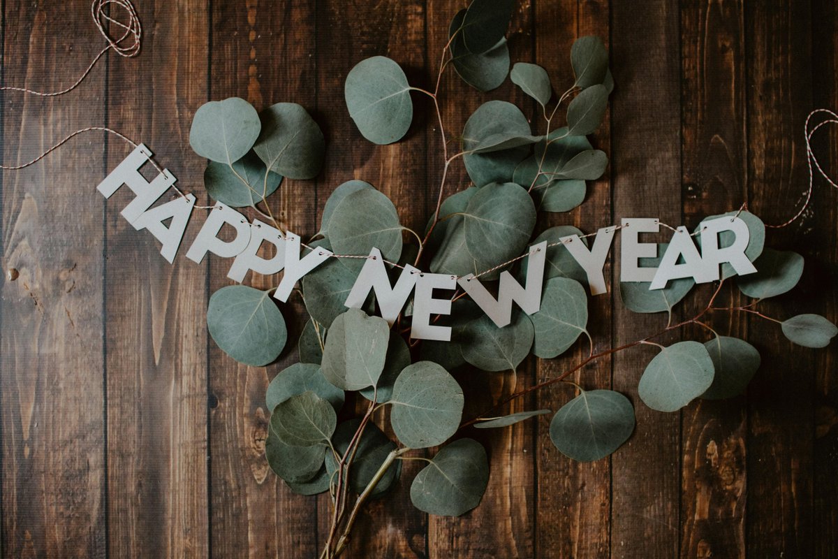 Wishing all our residents and customers a very Happy New Year - from Riverside's London-based team (formerly One Housing). 🎇 🚀
