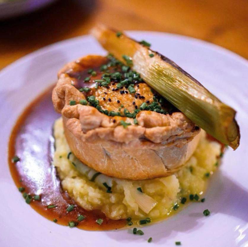 Yes we are open from noon today……..book your table on the website link below 

👇👇👇👇👇👇

chwxm.co.uk