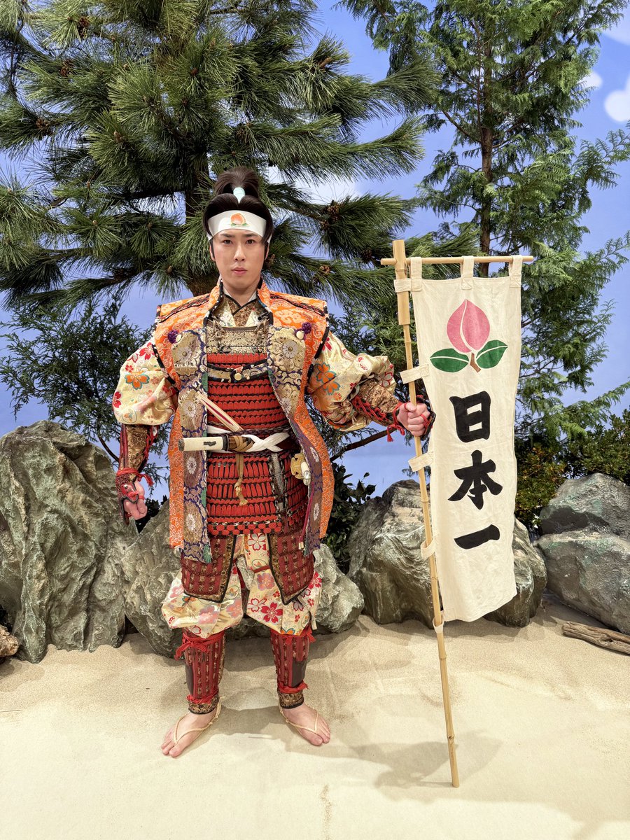 📺ただいま放送中📣
#ドリフに大挑戦

オープニングを飾った
【桃太郎のおに退治】コント🍑

たくさんお着替えがあった
Snow Man舘様コレクションをご覧ください

🐢亀　🥚ダチョウ　🐚ホタテ　🍑桃太郎
#フジテレビ
#ドリフターズ
#宮舘涼太
#SnowMan