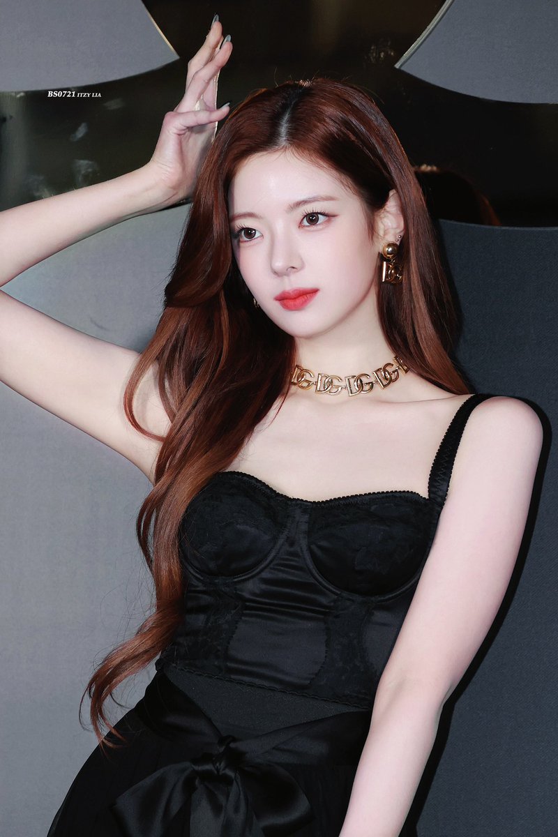 𝟳𝟮𝟭.𝘇𝗶𝗽 tweet media