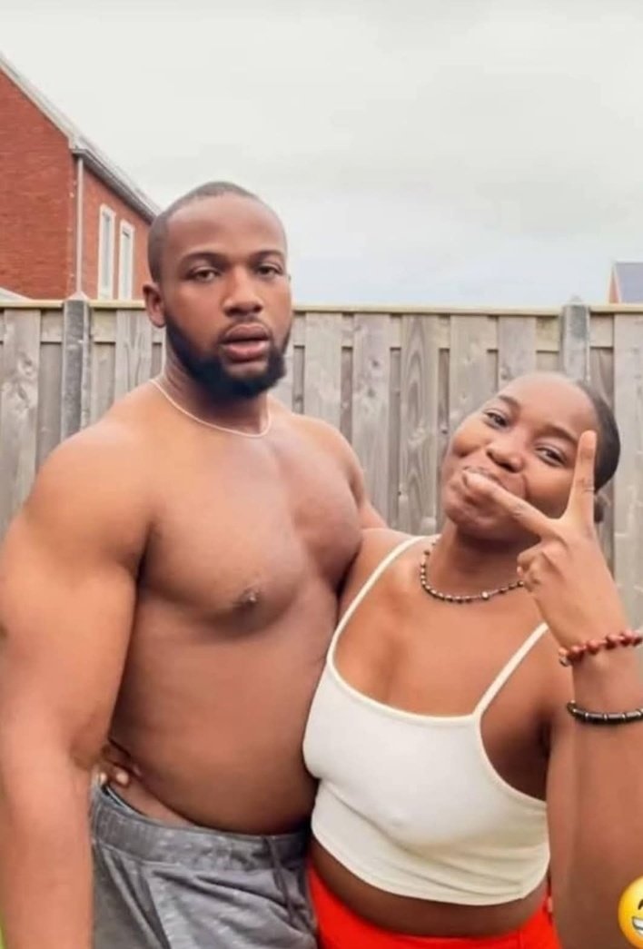 Ani No matter how tall and big you grow 
Your elder sister remains your Big sis 😂😂😂😂

Big Wiz Mummy Zee Pastor Bishop Oyedepo Burna Boy 6th of January