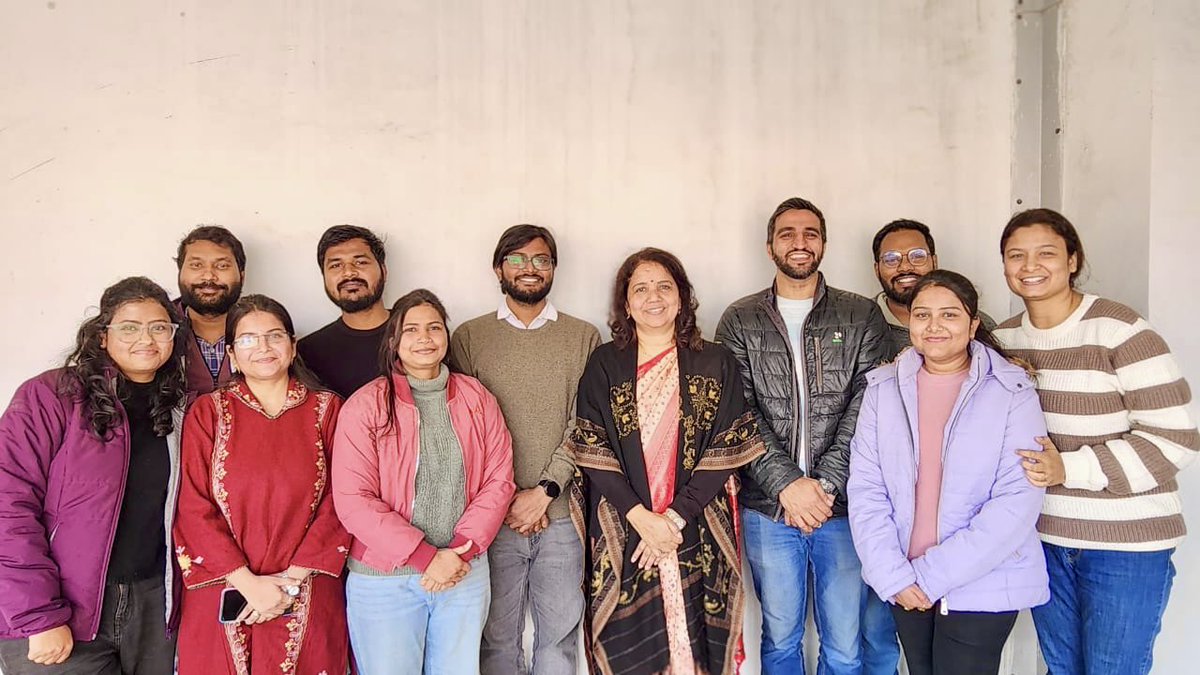 Kunal Chutani (@kunal_chutani) on Twitter photo Happy New Year from our lab (<a href="/ritu_lab/">Ritu's LAB</a>) to yours! 🧬✨ Here's to a year of groundbreaking discoveries, collaboration, and progress in science. Cheers to 2025! #NewYear2025 #ScienceForward <a href="/CSIR_CDRI/">CSIR-CDRI</a> <a href="/cdriacademy/">CDRI-Academic Affairs Unit</a> Happy New Year from our lab (<a href="/ritu_lab/">Ritu's LAB</a>) to yours! 🧬✨ Here's to a year of groundbreaking discoveries, collaboration, and progress in science. Cheers to 2025! #NewYear2025 #ScienceForward <a href="/CSIR_CDRI/">CSIR-CDRI</a> <a href="/cdriacademy/">CDRI-Academic Affairs Unit</a>