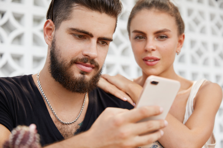 XChatlines's tweet image. How Men can Make Women Feel Secure on Chat Lines? Learn more at xchatlines.com/make-women-fee…
#ChatLineTips #Dating #PhoneChatLines