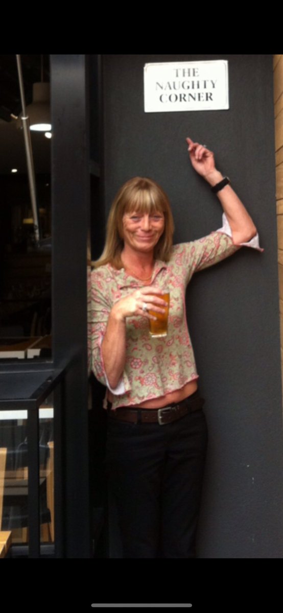 Happy New Year to all my Twitter friends.  Hope it’s a healthy year. I had a bad 2024 with health issues but hopefully this year is gonna be better. Miss my mammy in heaven so much. Xx