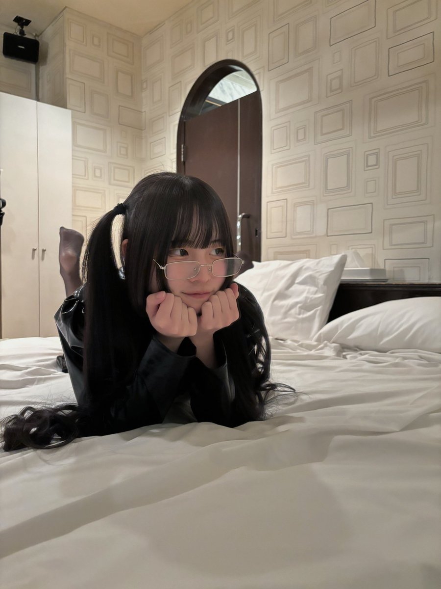 omajinai_5020's tweet photo. みんなムチムチ女が好きなんでしょ？
ちなみに無加工

#自撮り界隈 #自撮り界隈さんと繋がりたい #無加工 #太ももフェチ #むちむち #いいねで気になった人フォロー https://t.co/zJCe2ZInIc