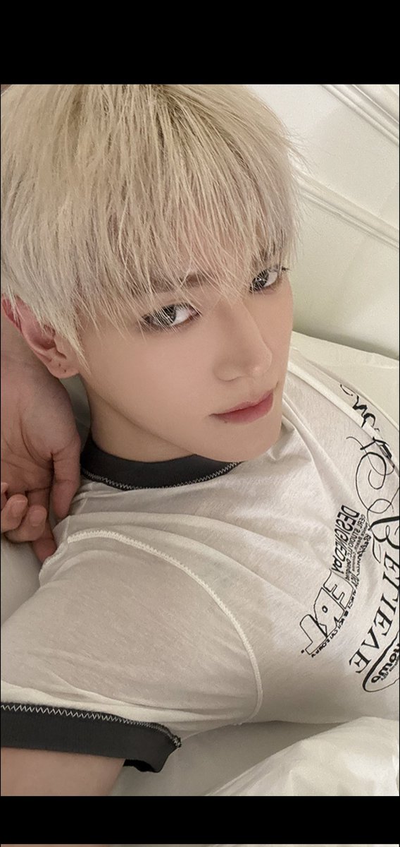 happy6734's tweet photo. 태용이는 휴식중 SSR 뽑았다😍 미모 미쳤다ㅜㅜ
#엔시티존 #nctzone #태용 #TAEYONG https://t.co/trX6Dilmix