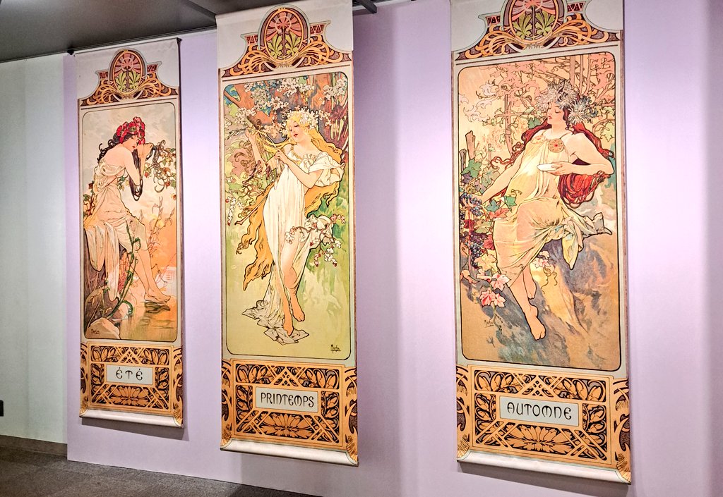 ふと思い立ち
元旦からそごう美術館へ
元旦営業にびっくりです
今日しか予定が空いていなかったのでありがたい😊2025年は心を豊かに過ごすのがテーマです。元旦からアートに触れて幸先のいいスタートをきれました🫶
 #ミュシャ展