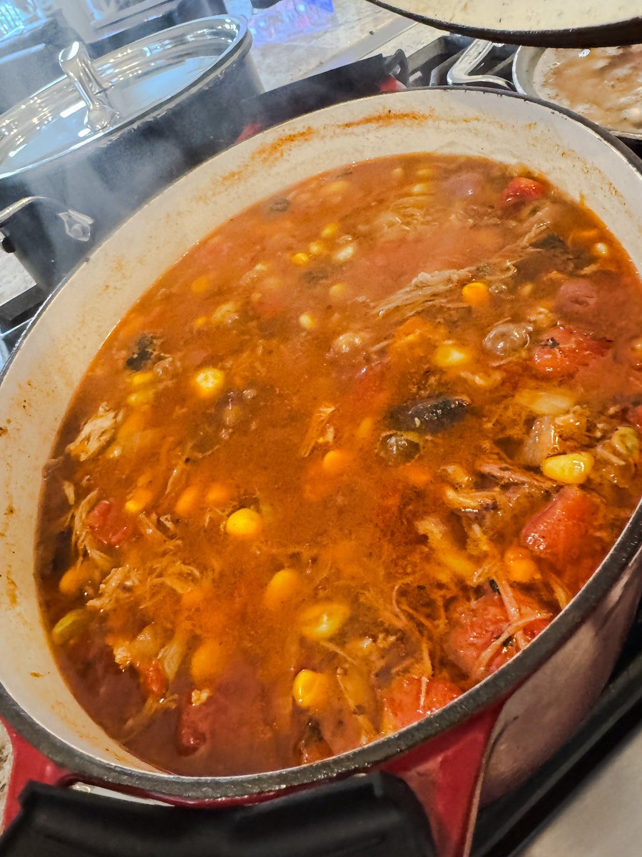 stogiedad's tweet image. Going to be some SERIOUS feasting today…just put on the #BrunswickStew and #BlackeyedPeas to simmer away.  Collards are done already, and about to fire up the smoker for a nice #Ribeye #Roast.  #HappyNewYear
