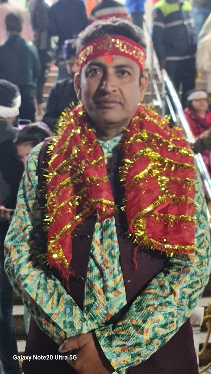 Rajeshm19791's tweet image. आज जन्म दिवस के अवसर पर मां जगत जननी शारदा देवी जी 
 के दिव्य दर्शन करने का सौभाग्य प्राप्त हुआ 
#jaymatadi 
#jaymaashardadevi 
#rajeshmishra