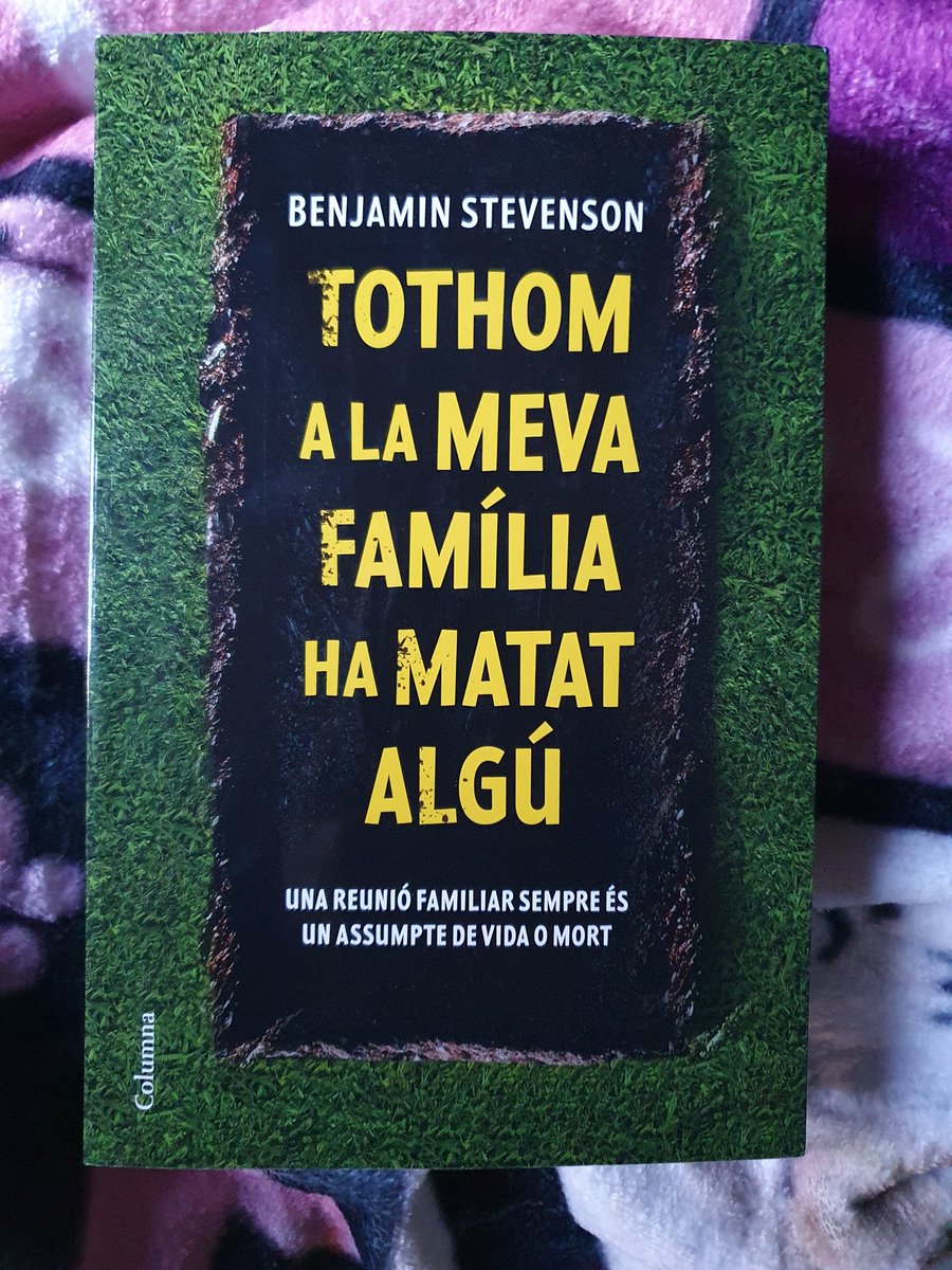 Gemmasm78's tweet image. Nᴏᴠᴇʟ·ʟᴀ Tʀᴀᴅᴜɪ̈ᴅᴀ ᴀʟ Cᴀᴛᴀʟᴀ̀

🥇Cementiri d&apos;animals
@StephenKing
🥈Els jocs de la fam
#SuzanneCollins 
🥉Stardust: Una aventura escrita als estels
@neilhimself
🎖Tothom a la meva família ha matat algú 
#BenjaminStevenson