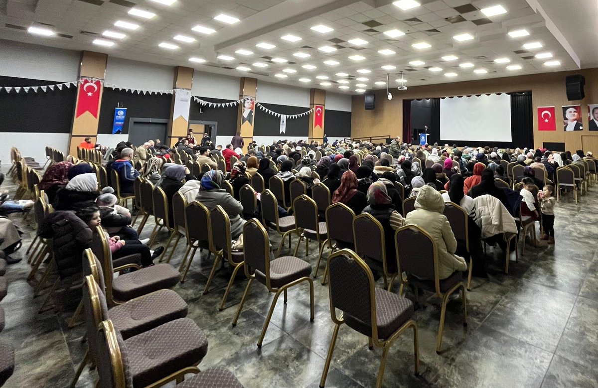 AGDEsenyurt_'s tweet photo. 🕋 Mekke'nin Fethi ve Kudüs Gecesi programımızı büyük bir coşkuyla gerçekleştirdik. 

#AGDMekkeninFethi
#FethiMücdele
#KudüsGecesi

@agdorgtr @agdistanbul @mehmetyarogluagd https://t.co/RG7NvIuoi6