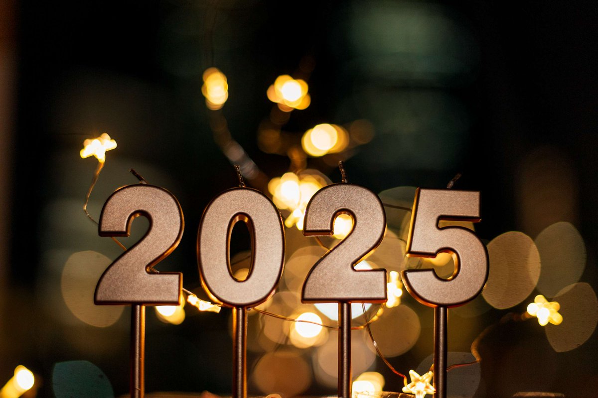 Glenn Llopis (@glennllopis) on Twitter photo ✨ Happy New Year from the GLLG Team!
As we welcome 2025, let’s embrace the opportunities that come with a fresh start. The new year is a reminder that reinvention is always possible—whether it’s in our careers, our relationships, or the way we see the world.
Here’s to 2025! ✨ Happy New Year from the GLLG Team!
As we welcome 2025, let’s embrace the opportunities that come with a fresh start. The new year is a reminder that reinvention is always possible—whether it’s in our careers, our relationships, or the way we see the world.
Here’s to 2025!
