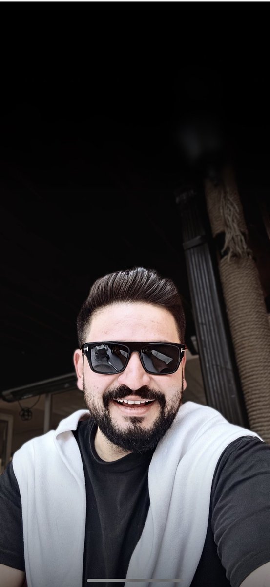 Yeni yıl, yeni umutlar, yeni ben. 2025’e hazırız!
 #YeniYılYeniBen 
 #2025eMerhaba