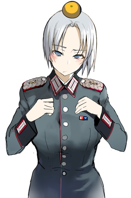 あけおめらくがき!
(今年はヘビ年なので獣医で) 