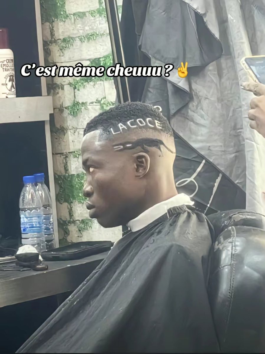 luca_varan's tweet image. Le coiffeur est méchant 🥺😭