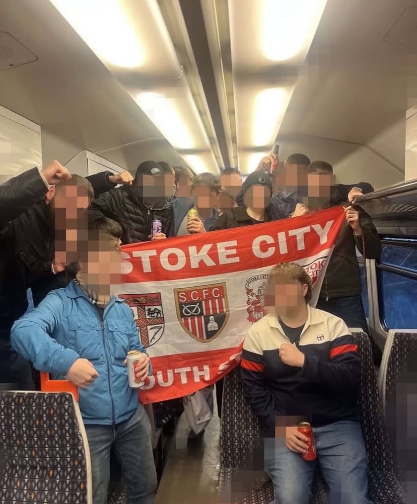 Stoke City (Youth) Travelling To Burnley Today 😎😂…

- Warning If I Was A Burnley Fan I Wouldn’t Turn Up Today…

(#)- #SCFC | #twitterclarets