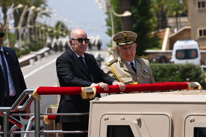 MoroccoIntel's tweet photo. 🇲🇦🇩🇿| Après des années de menaces de guerre restées sans suite, le Maroc a désormais pris l'ascendant militaire, de l'aveu même de hauts gradés algériens.

Une source de l'establishment militaire algérien déclarait le 30 novembre 2021 au journal français @lopinion_fr, que l'Algérie avait 3 ans pour faire la guerre au Maroc avant qu'il ne prenne l'ascendant militaire, notamment grâce à ses accords de coopération et acquisitions militaire avec Israel 🇮🇱.

 « S’il faut la faire [la guerre], c’est aujourd’hui, car nous sommes militairement supérieurs à tous les niveaux et ce ne sera peut-être plus le cas dans quelques années [..] le soutien d’Israël au Maroc, cela va changer la donne, dans un délai que l’on estime à 3 ans ».

Des menaces qui avaient aussi pour objectif de faire paniquer le Maroc et la communauté internationale, en espérant couper le momentum généré par la reconnaissance américaine de la marocanité du Sahara.
 
Au fur et à mesure que la deadline de ces menaces approchait, plusieurs médias algériens ont tenté de discréditer la crédibilté de cet article. 
C'est pourtant au même média français que le président algérien, Abdelmadjid Tebboune, avait accordé une interview, peu de temps auparavant. Tout laisse à penser que ces hauts-cadres ont naturellement choisi l'Opinion afin de relayer ces menaces.

Depuis la conclusion de l'accord tripartite 🇲🇦��🇸🇮🇱, l'Algérie menace régulièrement le Maroc de guerre via ses médias officiels, sur des médias étrangers, a rompu les relations, le traffic aérien et maritime, imposé un visa aux ressortissants marocains etc...