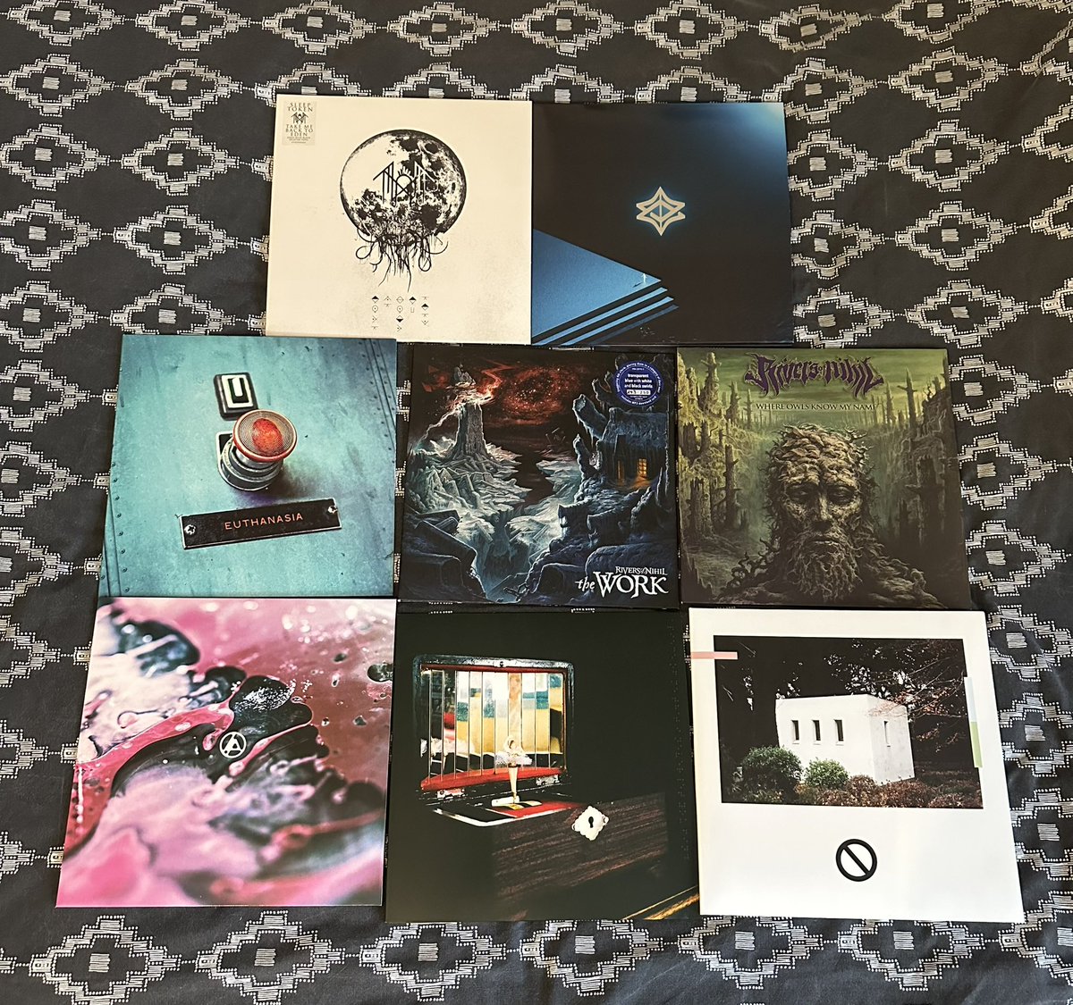 Also finally pulled the plug and started a vinyl collection - heres the 1st years haul