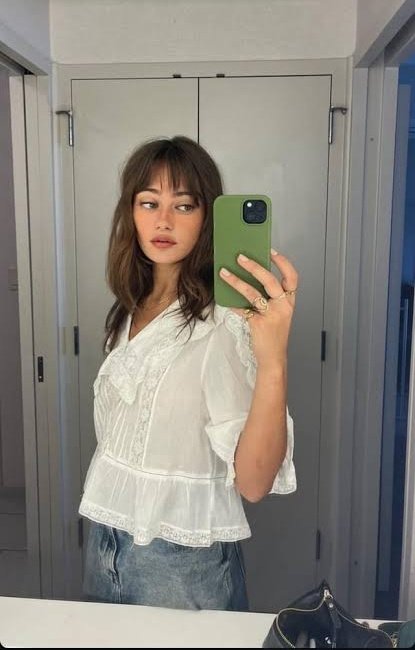 screenwizardz's tweet photo. Can't believe people think Zendaya's pretty when Ella Purnell exists. 🙄 https://t.co/0LjqsqtYO1