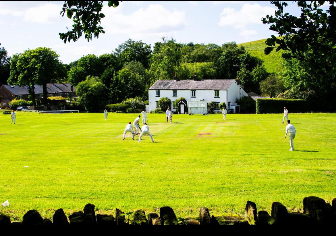 🚨 MAKE JOINING WHITE COPPICE CC YOUR NEW YEAR’S RESOLUTION 🚨 

2025 promises to be a huge year in the recent history of White Coppice Cricket Club and we want YOU to be a part of it. 

DM us for more info.