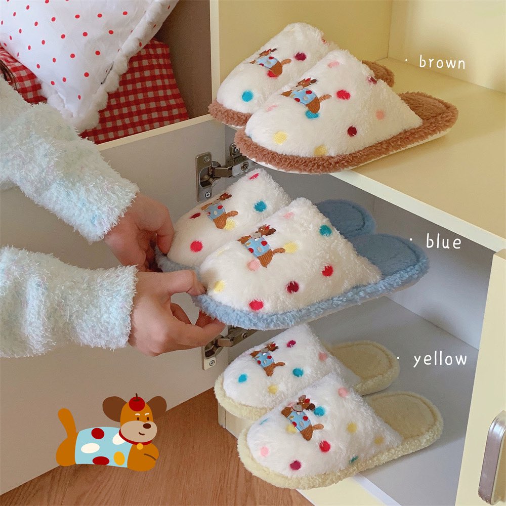 sundayheygoods's tweet photo. Slipper น้องดัชชุน มันเป็นน่ารักนุ่มนิ่มม้าก 🧦🧤 https://t.co/iOwQwe9Wte