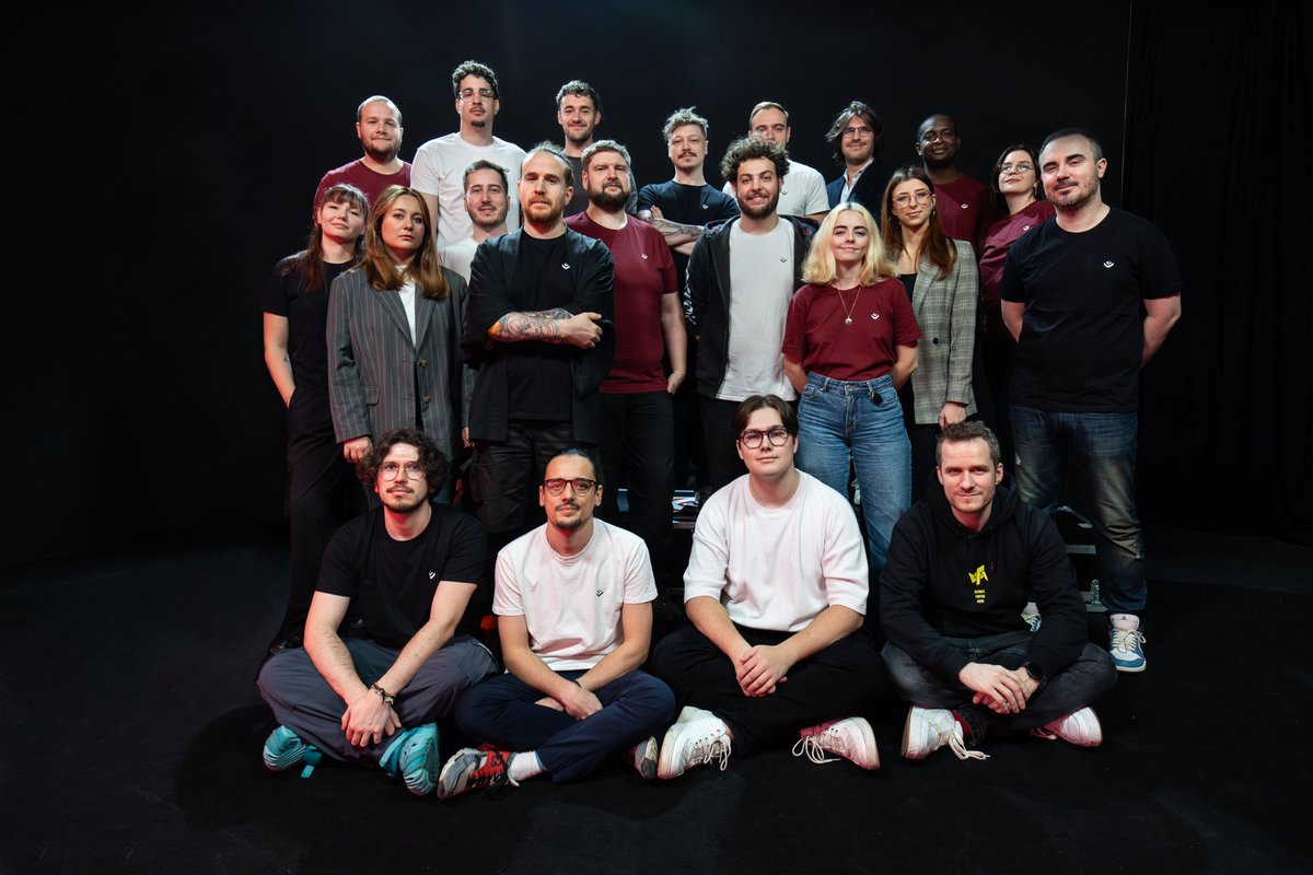 Joyeuse et bonne année 2025 de la part de toute l'équipe !