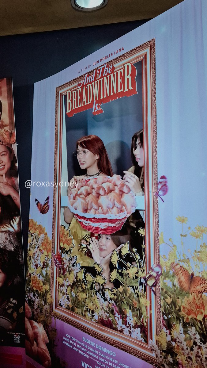 roxasydney's tweet image. entered the first day of 2025 with BINI's block screening for ATBI! ibig sabihin ba nito buong year ko makaka work ang bini? 🤣

@bini_maloi @bini_aiah @bini_mikha @bini_jhoanna
@BINI_ph
#BINI
#AndTheBreadwinnerIs