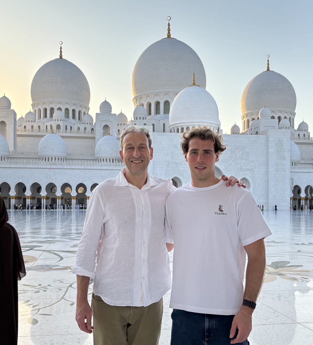 TSilverbeck's tweet photo. United Arab Emirates 🇦🇪

An example of how to embrace modernity, tolerance and Western-values, whilst maintaining tradition. Proof that both are possible. 

A personal favourite was Kabbalat Shabbat at the Abrahamic House, a multi-faith centre with a synagogue, church and mosque. https://t.co/6caQ0rbBeG