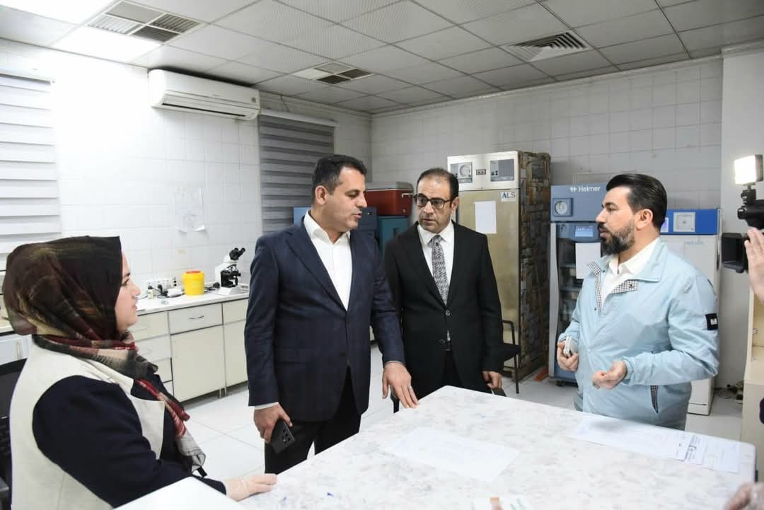 dlovanjalal's tweet photo. شەوی سەری سال سێشەممه ٢٠٢٤/١٢/٣١
 وەزیری تەندروستی  بەیاوەری  بەڕێوەبەری گشتی تەندروستی هەولێر فریاکەوتنی ڕۆژئاوای هەولێریان بەسەرکردەوە بۆ  لەنزیکەوە  ئاگاداربوون لە چۆنیەتی بەڕێوەچوونی پێشکەشکردنی خزمەتگوزاری پزیشکی تەندروستی لەڕۆژانی پشووی سەری ساڵ. https://t.co/ztXXuunRfM