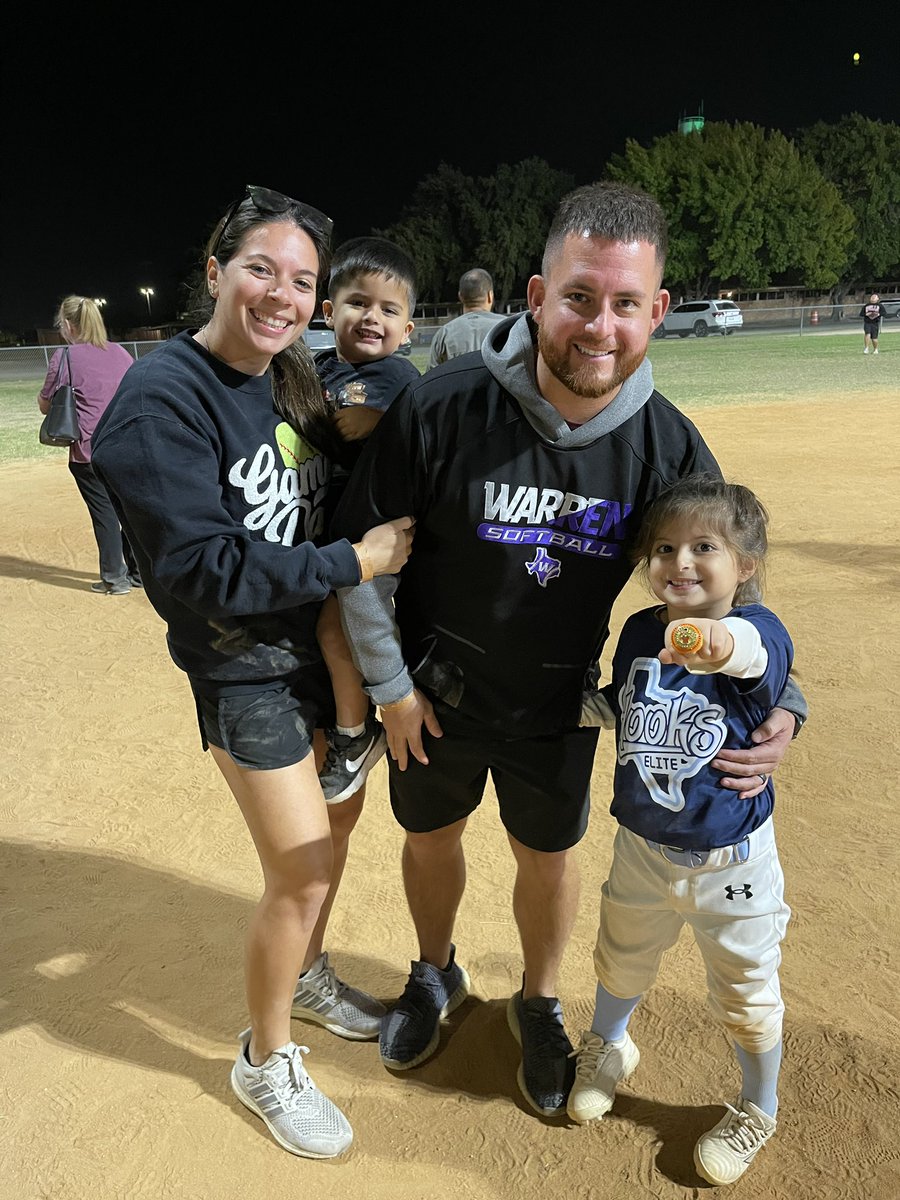 Happy birthday to our assistant coach, coach Morales. Hope you have the best day ever 💜🥎