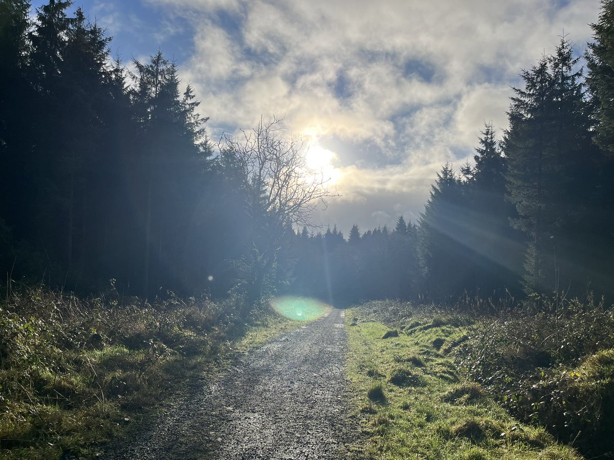 Adrian Boyd (@boyd_ar) on Twitter photo Happy New Year from a baltic and blustery Knockagh, a few wintery showers already over the hills this morning….🥶 <a href="/barrabest/">Barra Best</a> <a href="/geoff_maskell/">Geoff Maskell</a> <a href="/WeatherCee/">Cecilia Daly</a> <a href="/angie_weather/">angie phillips</a> <a href="/bbcniweather/">BBC NI Weather</a> <a href="/Louise_utv/">Louise Small</a> <a href="/WeatherAisling/">Aisling Creevey</a> Happy New Year from a baltic and blustery Knockagh, a few wintery showers already over the hills this morning….🥶 <a href="/barrabest/">Barra Best</a> <a href="/geoff_maskell/">Geoff Maskell</a> <a href="/WeatherCee/">Cecilia Daly</a> <a href="/angie_weather/">angie phillips</a> <a href="/bbcniweather/">BBC NI Weather</a> <a href="/Louise_utv/">Louise Small</a> <a href="/WeatherAisling/">Aisling Creevey</a>