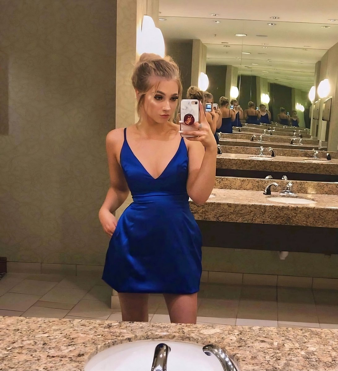 gas station dream girl tweet media