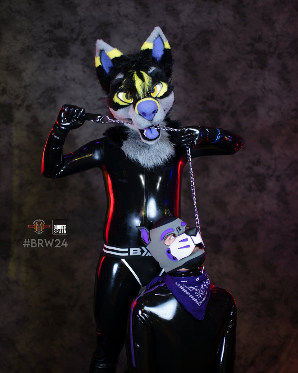 Will you handle the pup? ⛓️
ft. <a href="/Thatw0lf/">/ Wolf /</a>

 #brw24 #rubber #puppyplay #latex #fetish