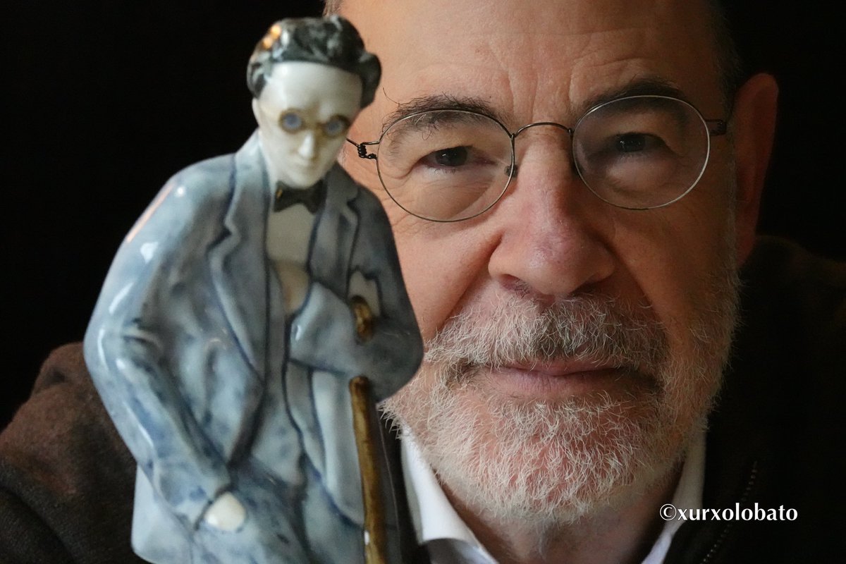 2025 ano do 75 aniversario da morte de #Castelao. Ceramica de Pontecesures e Miguel Anxo Seixas da fundacion Castelao <a href="/Fund_Castelao/">Fundación Castelao</a>