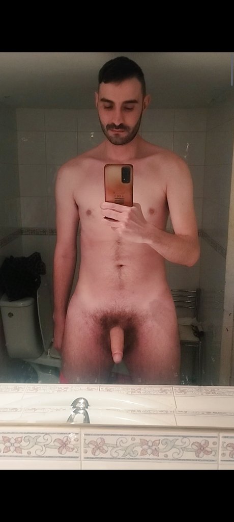 Chicomadsur's tweet photo. Me he cortado el pelo 😁 que tengáis todos un buen año.guapos y follad mucho 😈😈 https://t.co/RISJXTisvk