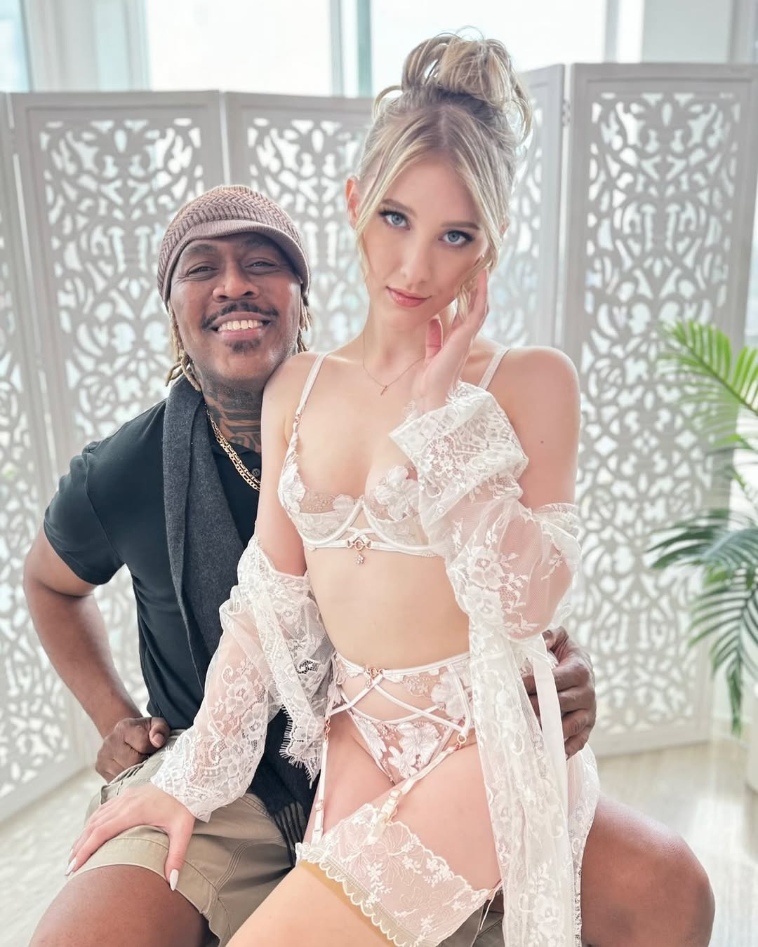 PornQueens on X: I watched, I came, I voted for @MelodyMarksxxx for the  AVN @AVNawards t.concXpLFtBGt Favorite Female Porn Star  t.co96UeiuUqzA  X