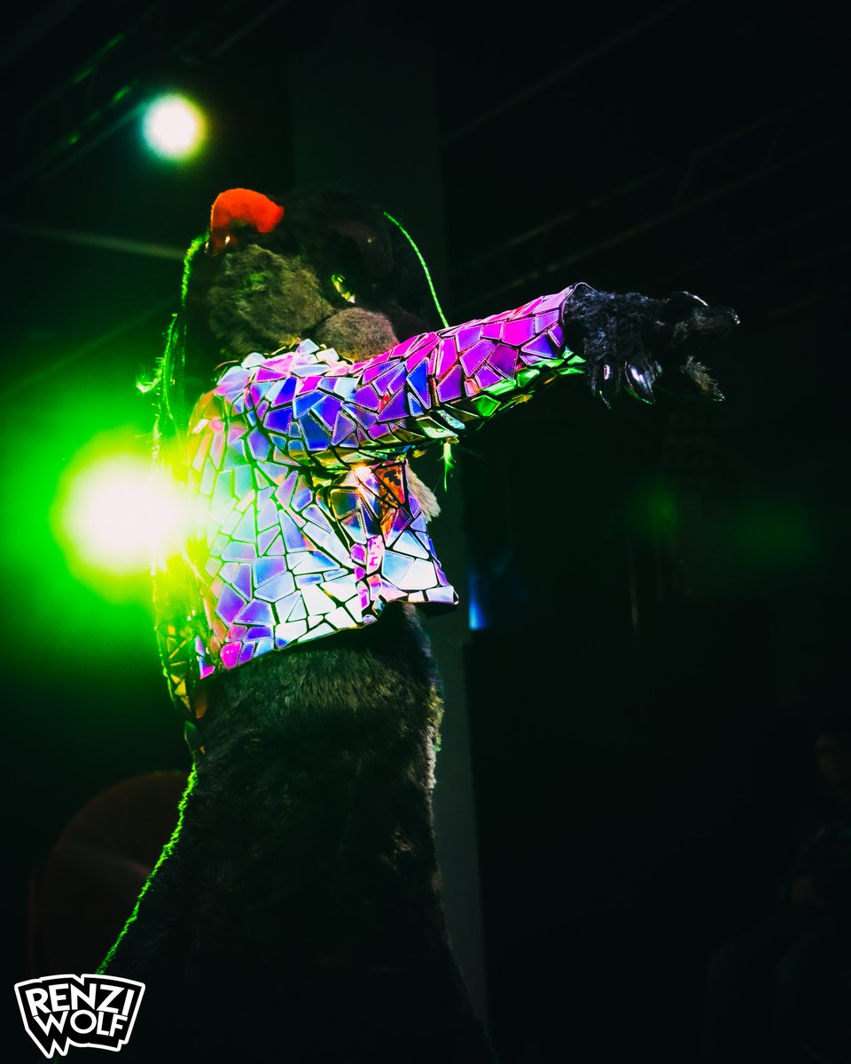 I want YOU

To have a great 2025!

Pic by <a href="/RenziWolf/">Renzi Wolf</a>