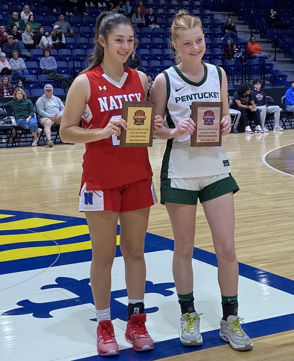 Congrats to Olivia Penn for a fantastic start to the season for our 5-2 Natick Redhawks and earning the Coaches Award at the Commonwealth Motors Christmas Classic!!! Not a better tournament in the country.
#pointguard
#dimes
#thief
#statsheetstuffer

<a href="/MVHoopsGURU/">Commonwealth Motors Christmas Classic</a> <a href="/rjnref/">Rich Napolitano</a>