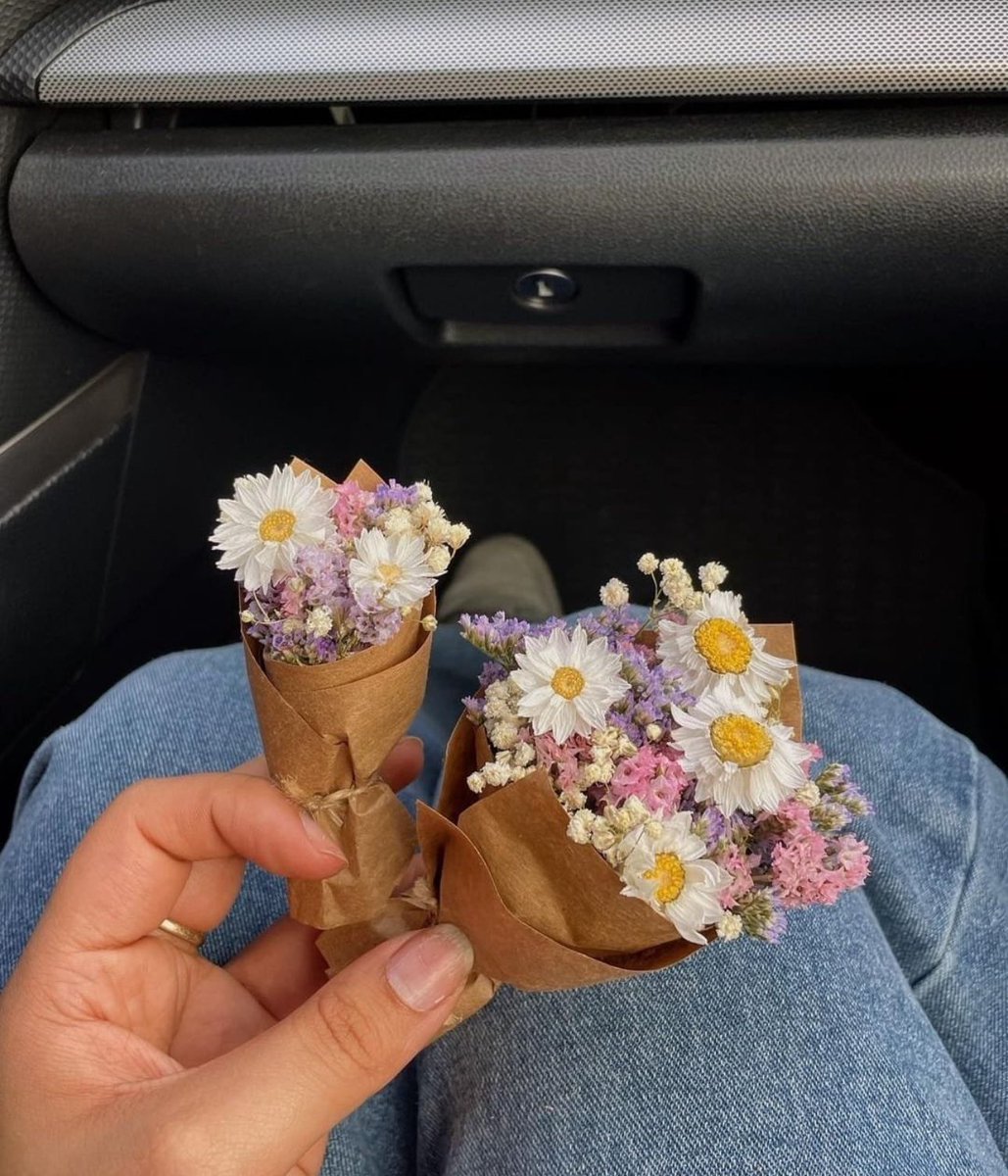 Mini flower bouquets