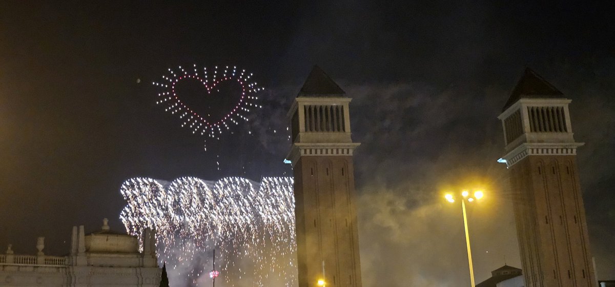 AVICOM (@faimpavicom) on Twitter photo #HappyNewYear2025!
This year <a href="/fundaciomiro/">Fundació Joan Miró, Barcelona</a> will celebrate their 50th anniversary, so yesterday #Barcelona paid tribute to the museum displaying in the sky some of #Miró works like Woman and bird or the mosaic in the ramblas with drone & fireworks 🎆
#art #museums #NewTechnologies #HappyNewYear2025!
This year <a href="/fundaciomiro/">Fundació Joan Miró, Barcelona</a> will celebrate their 50th anniversary, so yesterday #Barcelona paid tribute to the museum displaying in the sky some of #Miró works like Woman and bird or the mosaic in the ramblas with drone & fireworks 🎆
#art #museums #NewTechnologies