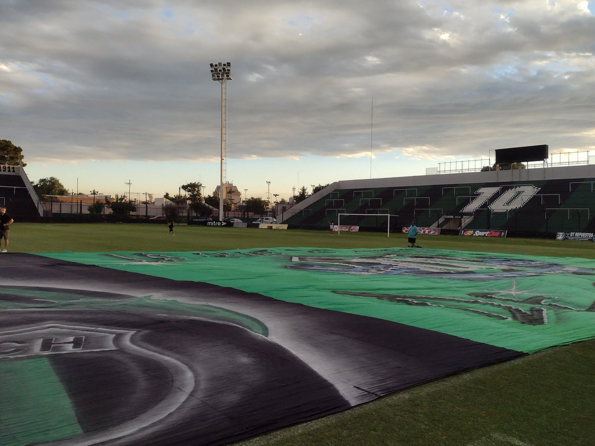 Que sea un año de éxitos🥂🍀